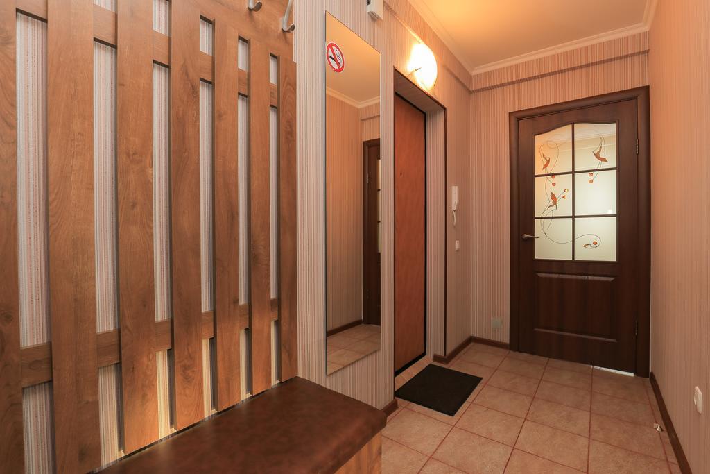 Apartment On Obolonskiy Prospect 12 키예프 외부 사진