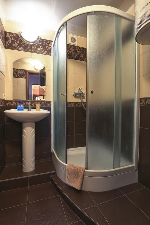 Apartment On Obolonskiy Prospect 12 키예프 외부 사진