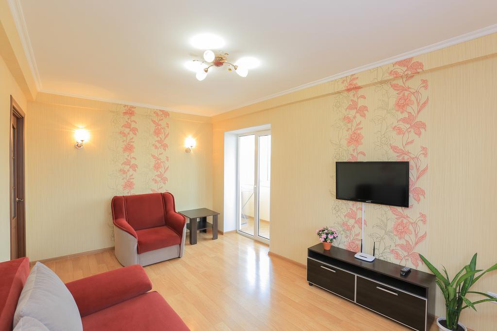 Apartment On Obolonskiy Prospect 12 키예프 외부 사진