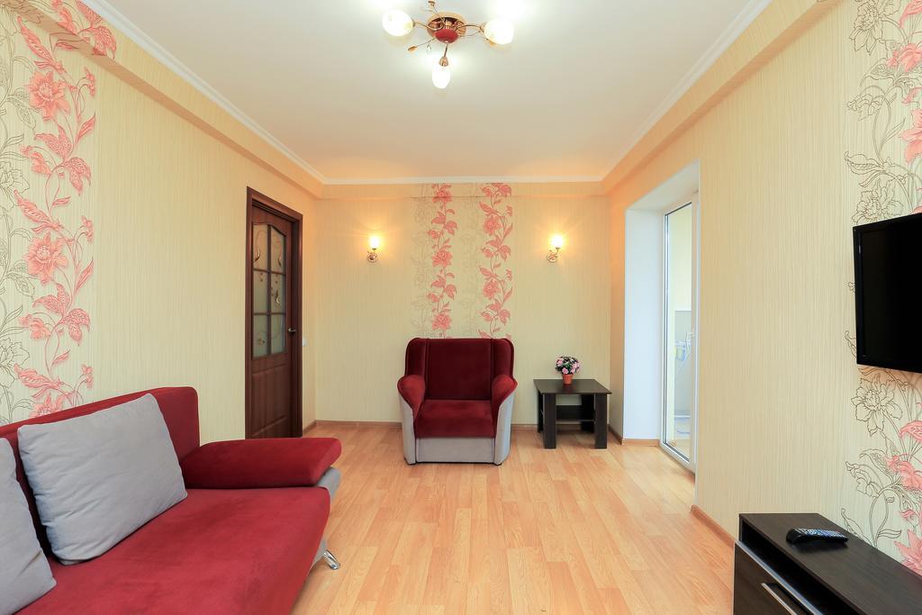 Apartment On Obolonskiy Prospect 12 키예프 외부 사진