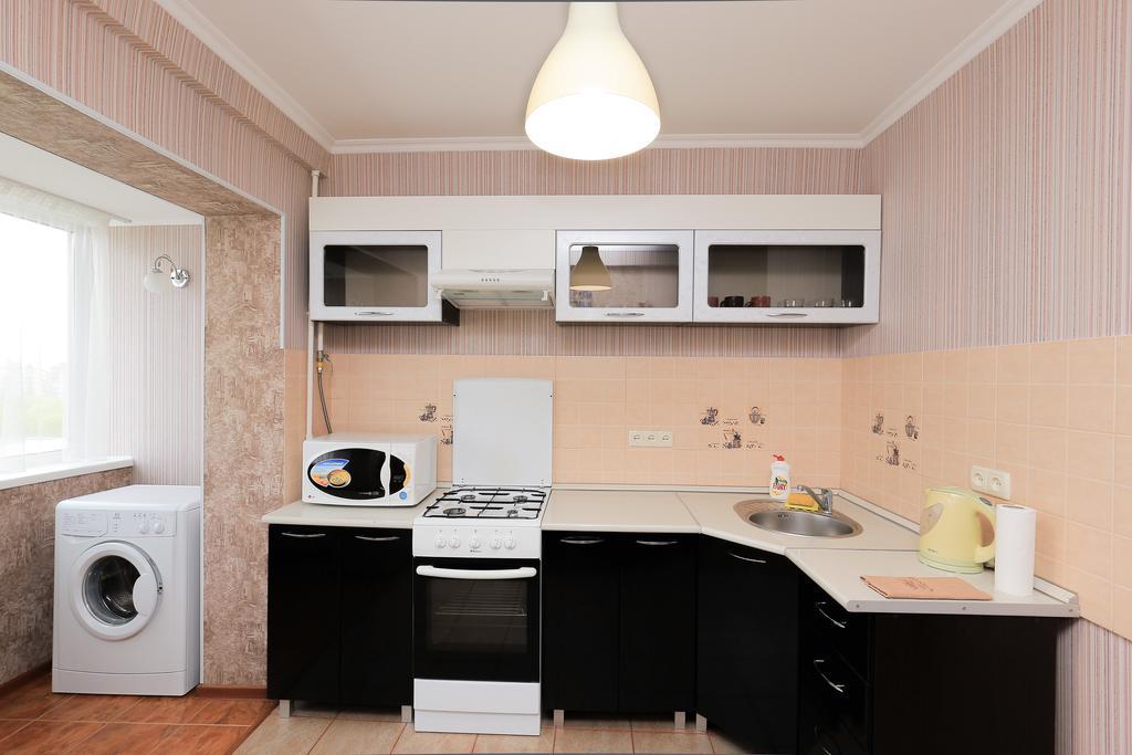 Apartment On Obolonskiy Prospect 12 키예프 외부 사진